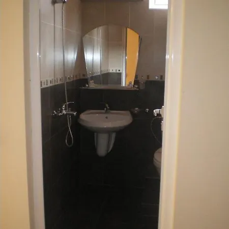 Hawaii Hotel Łozenec