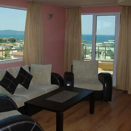 Hawaii Hotel Łozenec