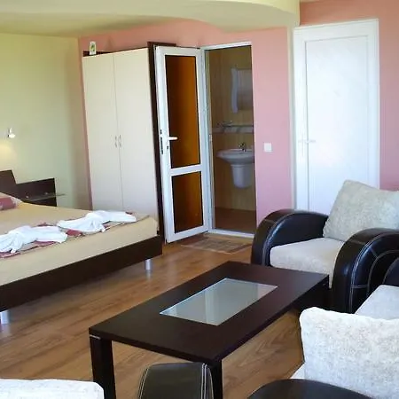 Hawaii Hotel